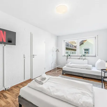 מלון דירות Stayapartments 3*