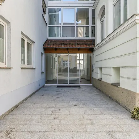 Lägenhetshotell Stayapartments 3*