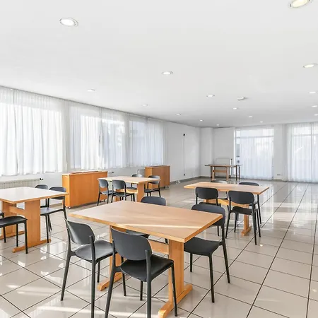 Aparthotel Stayapartments 3*